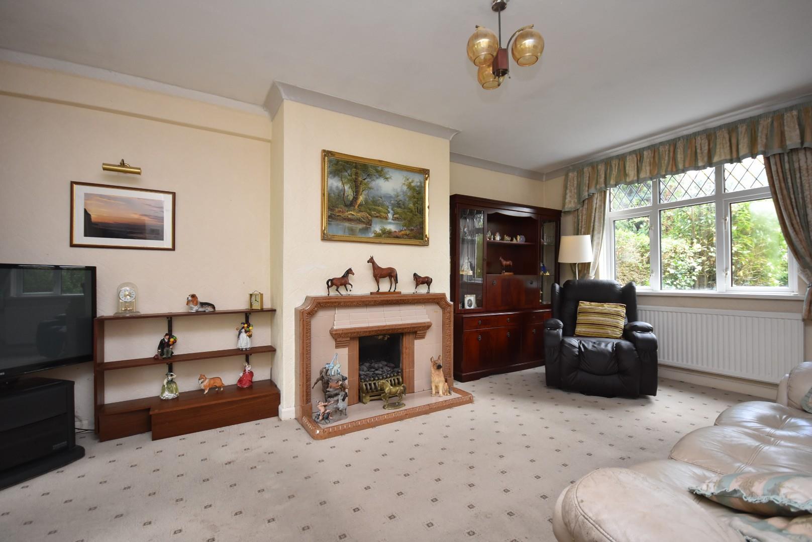 63 Coleridge Avenue, Penarth, CF64 2SR